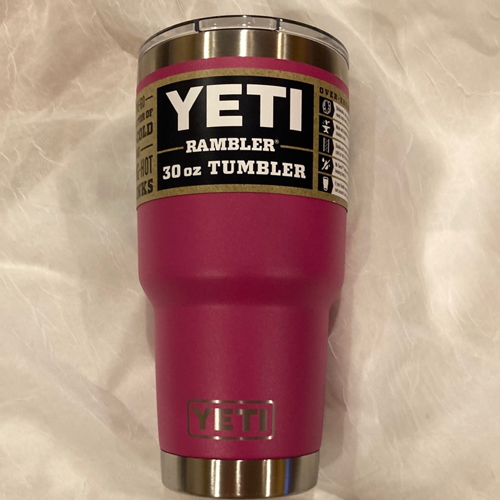 Yeti Rambler 30 oz Tumbler - Prickly Pear Pink